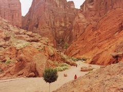 -天山神秘大峡谷