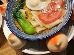 -山楂树融合菜餐厅