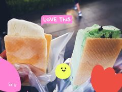 -詹爷爷乌节路街头冰淇淋