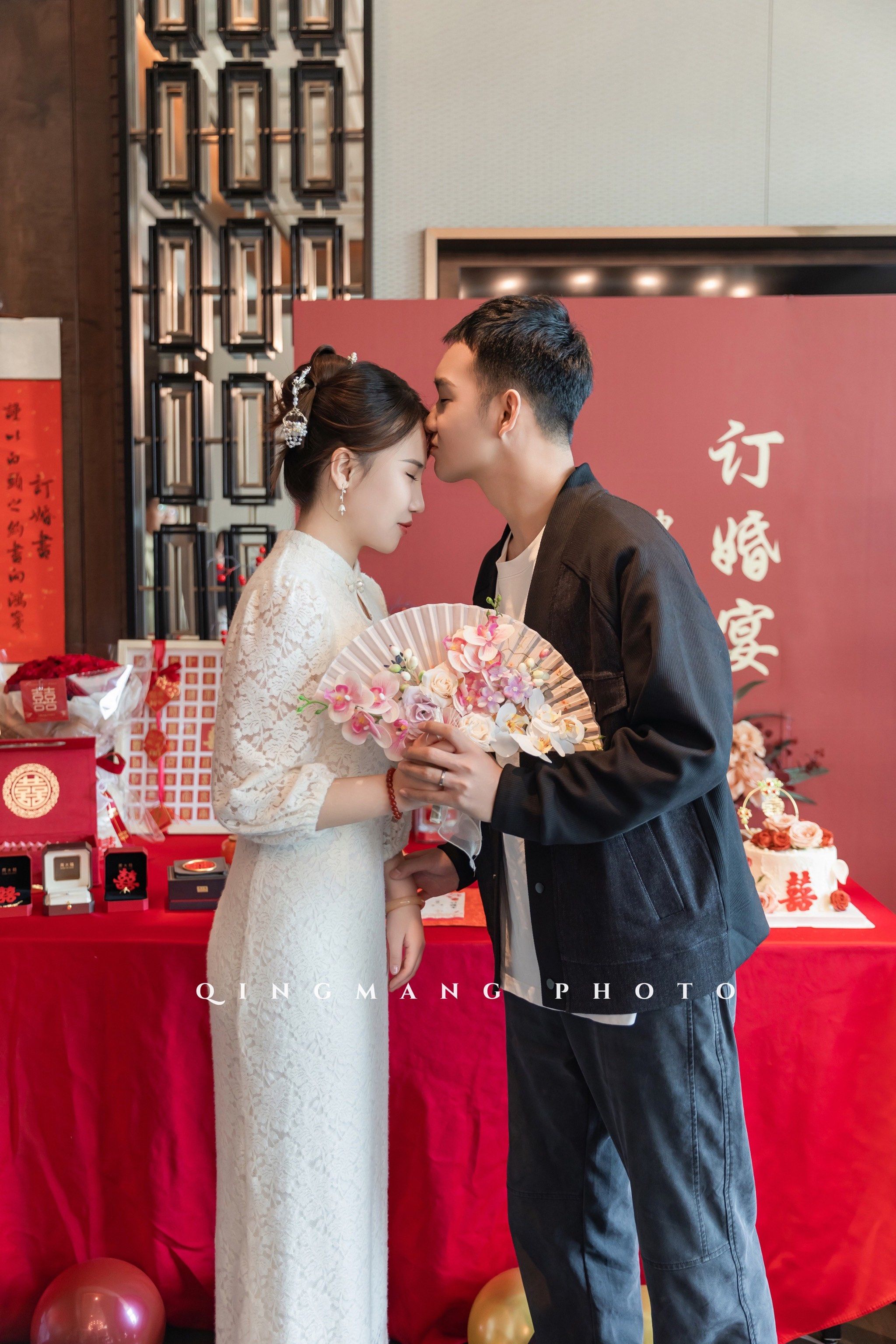 再也拍不出第二张的订婚高光照片!