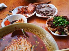 -罗记一品鲜文山早点(万达店)