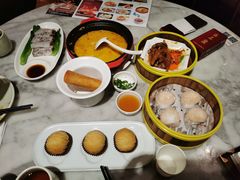 -蝴蝶里·粤菜·点心(滨江龙湖店)
