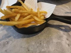 -必胜客(中大银泰店)