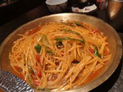 酸辣土豆丝-丝路金桃·新疆菜(徐汇店)