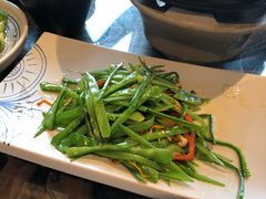 -云海肴·汽锅鸡·云南菜(天山百盛优客店)