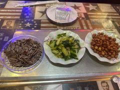 -沪上名羊天下碳烤羊腿•东北烧烤•小龙虾(浦东直营总店)