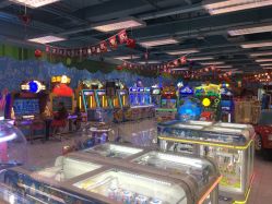 -莫莉幻想儿童乐园(青岛金茂湾店)