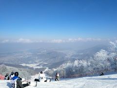 -中旅松花湖滑雪场