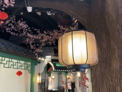 -荷塘秋月·本帮江浙菜(国权路店)