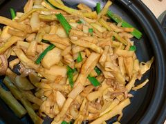 -吕氏疙瘩汤·海鲜新鲁菜(凯德mall新都心店)