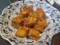 -铜锣湾·有麝自然香(渝北财富中心店)