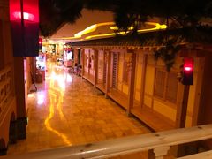 -恒坤北纬42度温泉洗浴(公园路店)