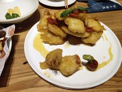 -山楂树融合菜餐厅