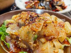 -阿山卓·野生菌火锅·纳西火塘烤肉