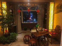 -莱仪堂艾灸经络养生馆(武威东路店)