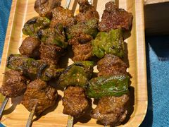 -乡村馕坑肉·烧烤·新疆菜·本地人更爱吃(阿勒泰首店)