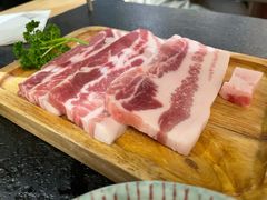 一米长盘猪五花-犟牛家·榴莲烤肉(五棵松店)