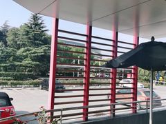 -麦当劳(外高桥DT店)