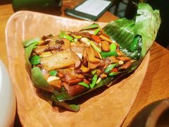 包烧野生牛肝菌-云海肴·汽锅鸡·云南菜(天山百盛优客店)