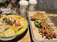 -神府路壹号·海鲜烧烤·砂锅粥·锅物(三坊七巷店)