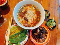 -矮子粉店1985·长沙米粉(湘春路店)