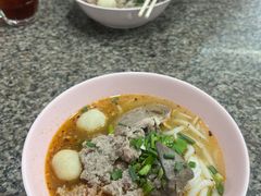 -榮泰米粉湯(Left Shop)