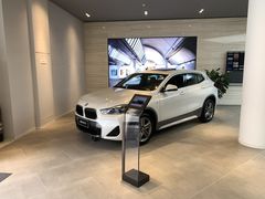 -上海宝诚尊悦宝马4S店(静安店)