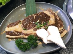 -草家酱蟹炭火烤肉店(珲春南路一店)