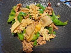 铁锅舟山墨鱼小炒肉-妈妈菜舟山海鲜(定海古城店)