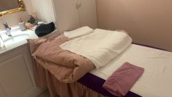 -蕾蕾美颜美容美体