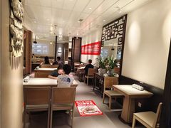 -鑫花溪牛肉米粉(凤凰街创始总店)