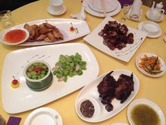 -鱼翅楼·津派砂锅鱼翅(水上公园店)
