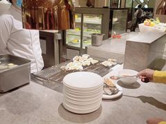 -前海华侨城JW万豪酒店·都会尚膳自助餐厅·牛排海鲜酒水畅飨