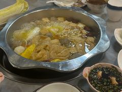 -光头药膳鸡(莱茵小镇店)