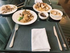 -圣丰索菲特·2 On 988 Café 自助餐厅
