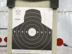 -都市枪神实弹射击俱乐部