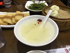 -张氏宽窄巷成都名小吃(茂业百货华强北店)