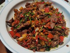 小炒黄牛肉-庭湖之湘·鲜焗剁椒鱼头(内黄店)