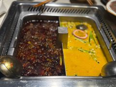 -海底捞火锅鲜切牛肉主题店(长寿路店)