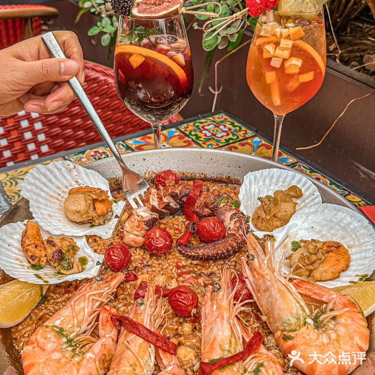 在魔都！被这口西班牙海鲜饭征服了...