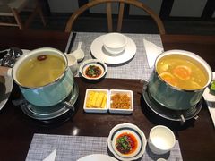 -乐领拈花溪·林涧食韵