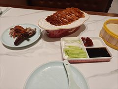 -梅利汴京烤鸭•开封豫菜地标店(东大街店)