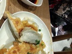 -三好食堂(煎饺·馄饨·肉饼米线·盛世广场店)