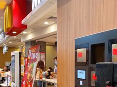 门面-麦当劳(皇岗路店)