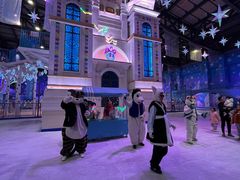 -西安银基冰雪世界