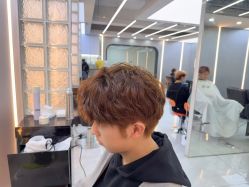 -赤道 Hair Salon