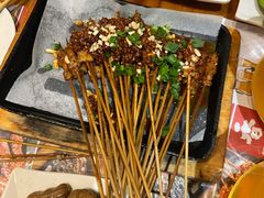 泼辣猪小串-木屋烧烤(西南角店)