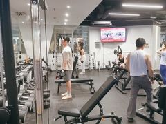 -超鹿运动(达信大厦店)