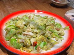 一盘包菜-泥糊破店小酒馆·团建聚餐(南京西路店)