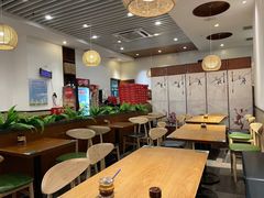 大堂-壹煲·煲仔饭·荷叶蒸饭·汤粉面